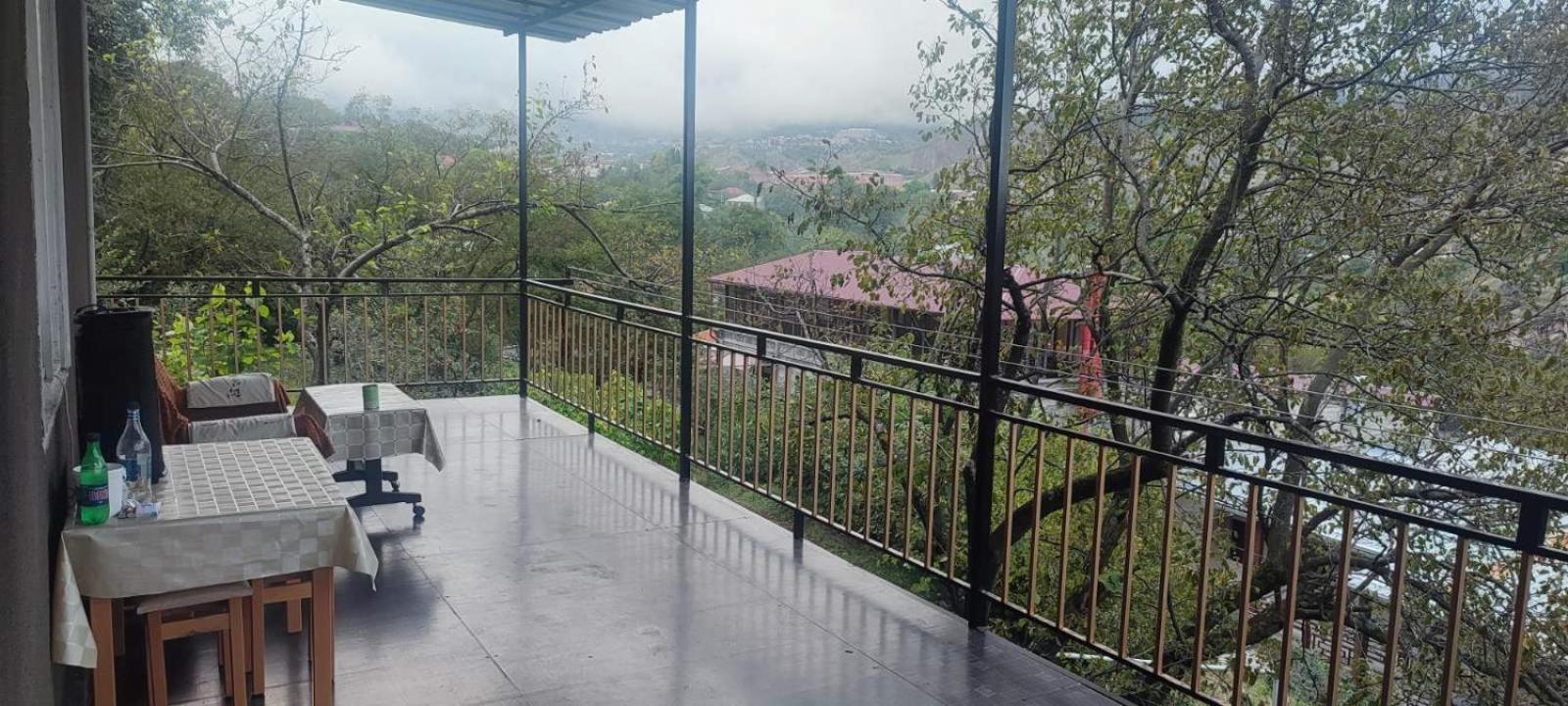 Nnn Guest House Goris Exteriör bild